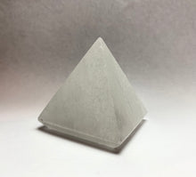 Load image into Gallery viewer, SELENITE PYRAMID