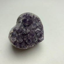 Load image into Gallery viewer, AMETHYST • GEODE HEART
